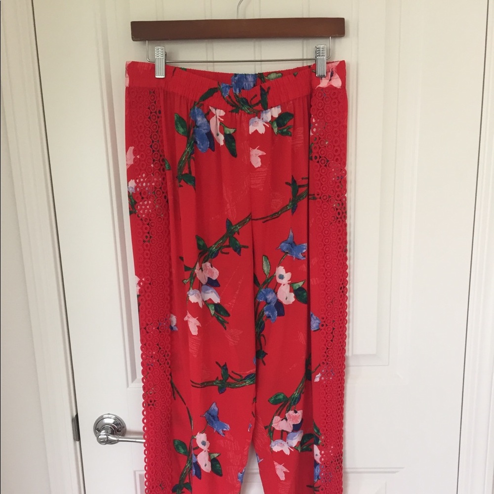 🎁SOLD🎁 TAHARI "Julia Pant" - Picture 8 of 8